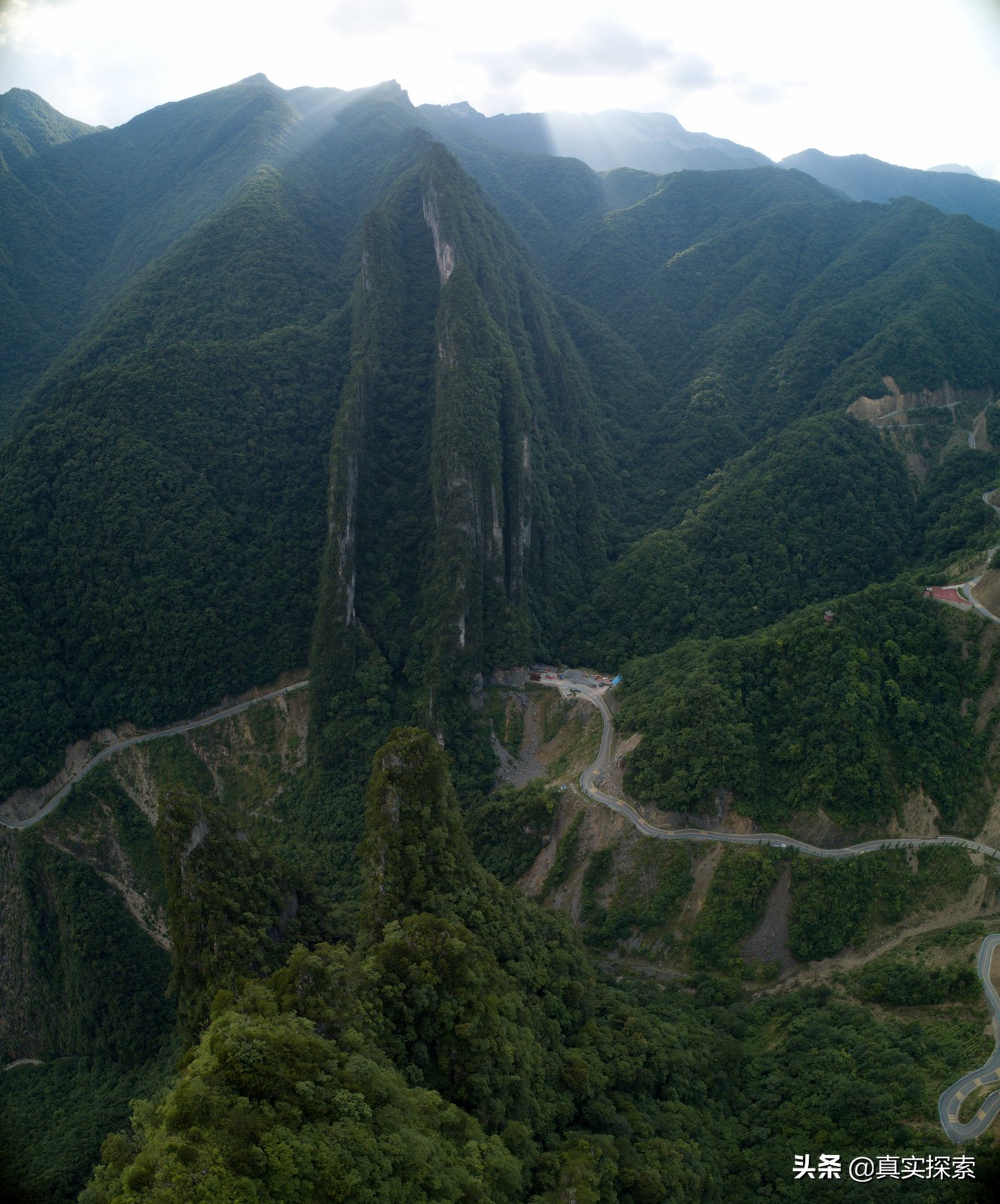 当阳大峡谷：连接神农架的野性幽深之地